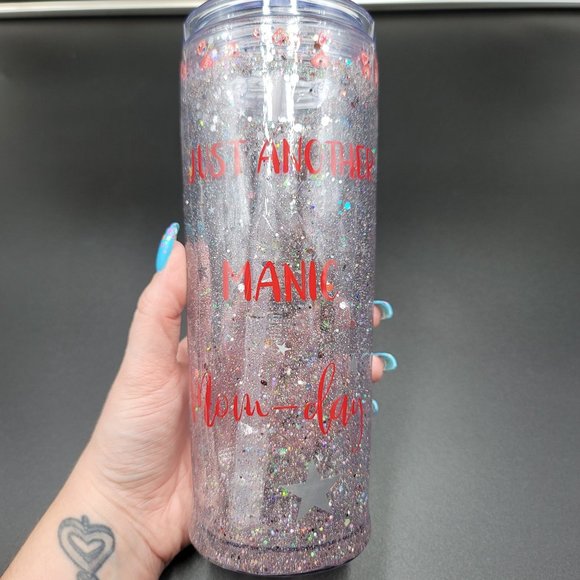Mom Skinny Tumbler 18 Oz Manic Day Fuel Snow Globe Glitter Love Cold Cup - Picture 6 of 6